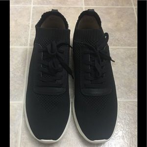New SOUL Naturalizer Women’s Knit Shoe Size 10W